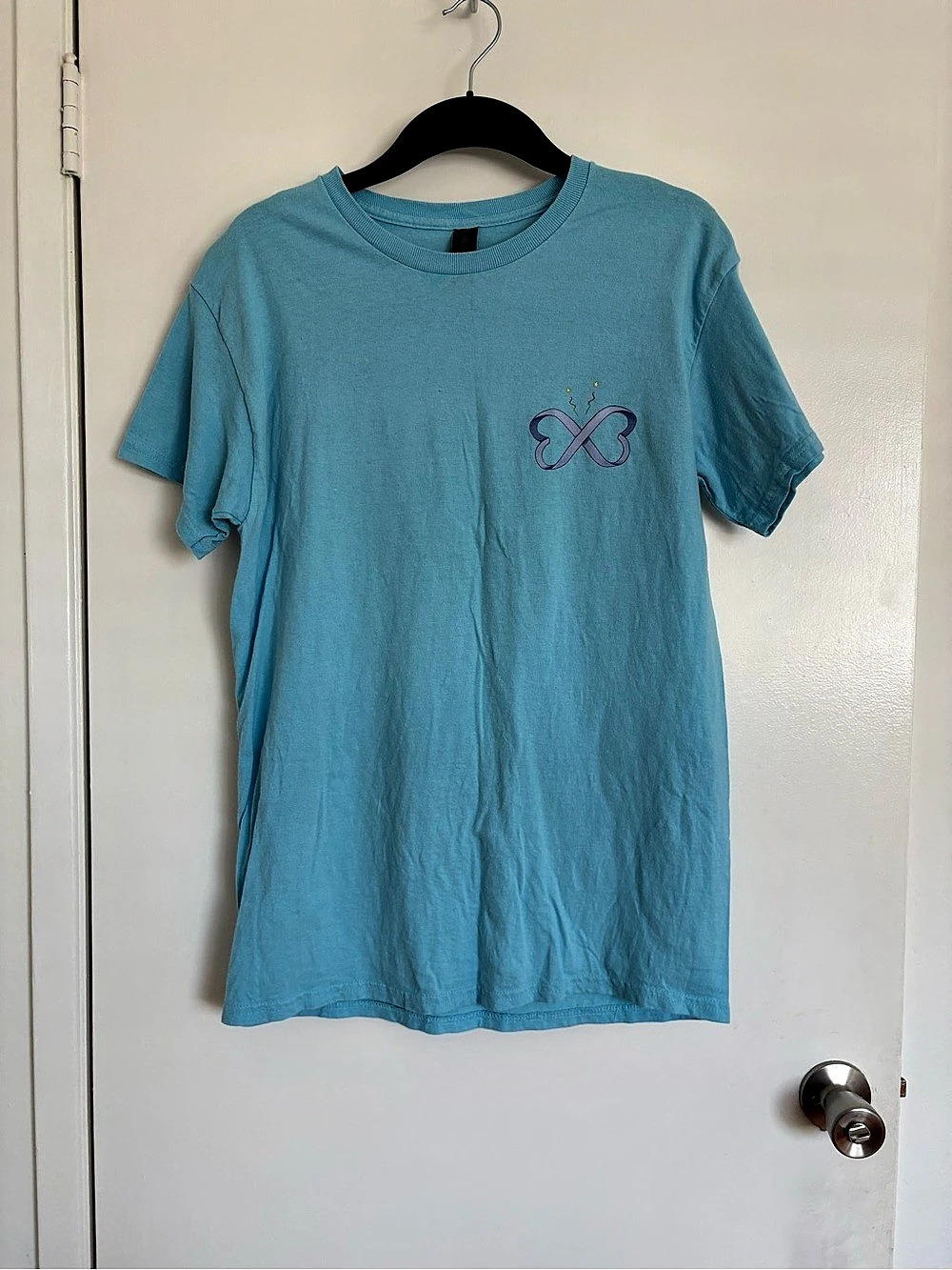 Reach for the stars graphic tee